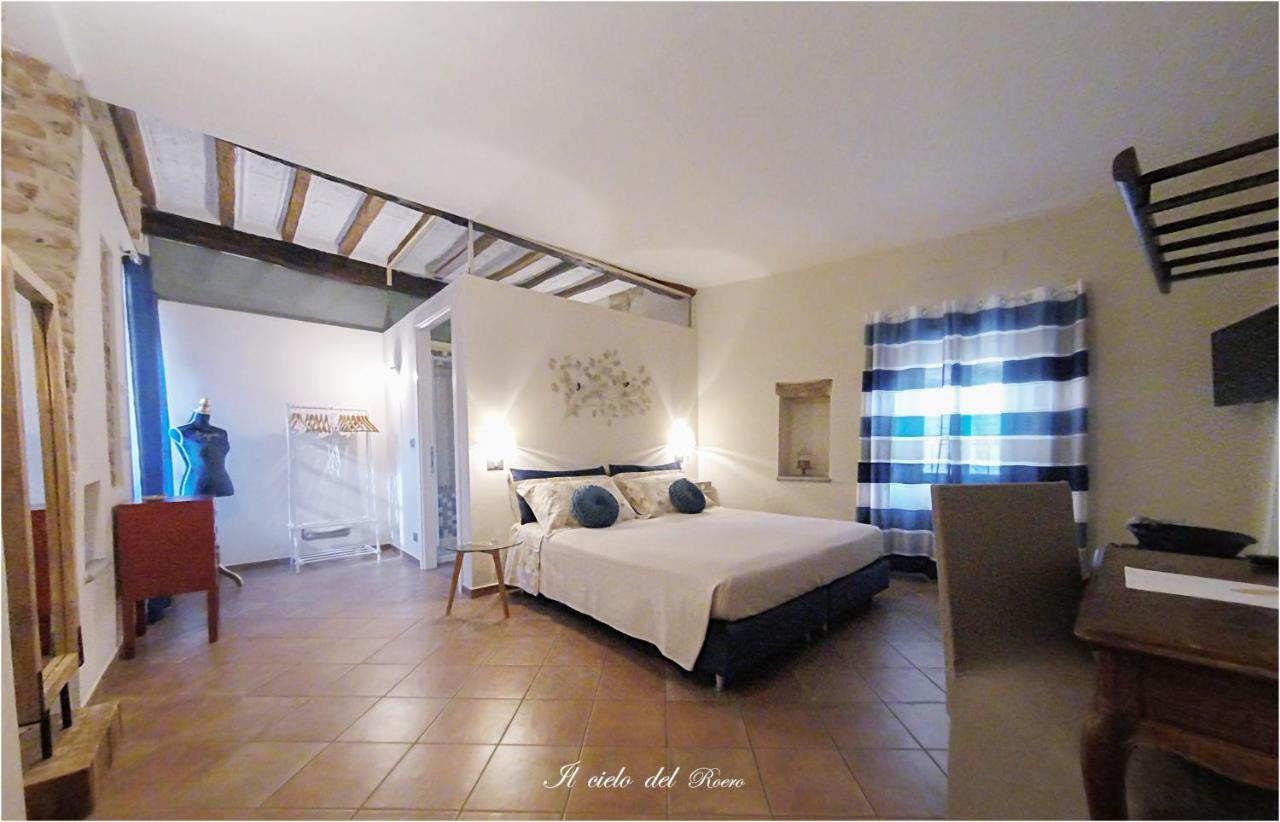 Il Giardino Sul Tetto B&B Guarene Номер фото