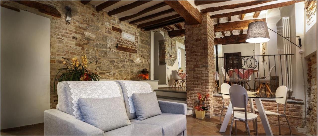 Il Giardino Sul Tetto B&B Guarene Екстер'єр фото