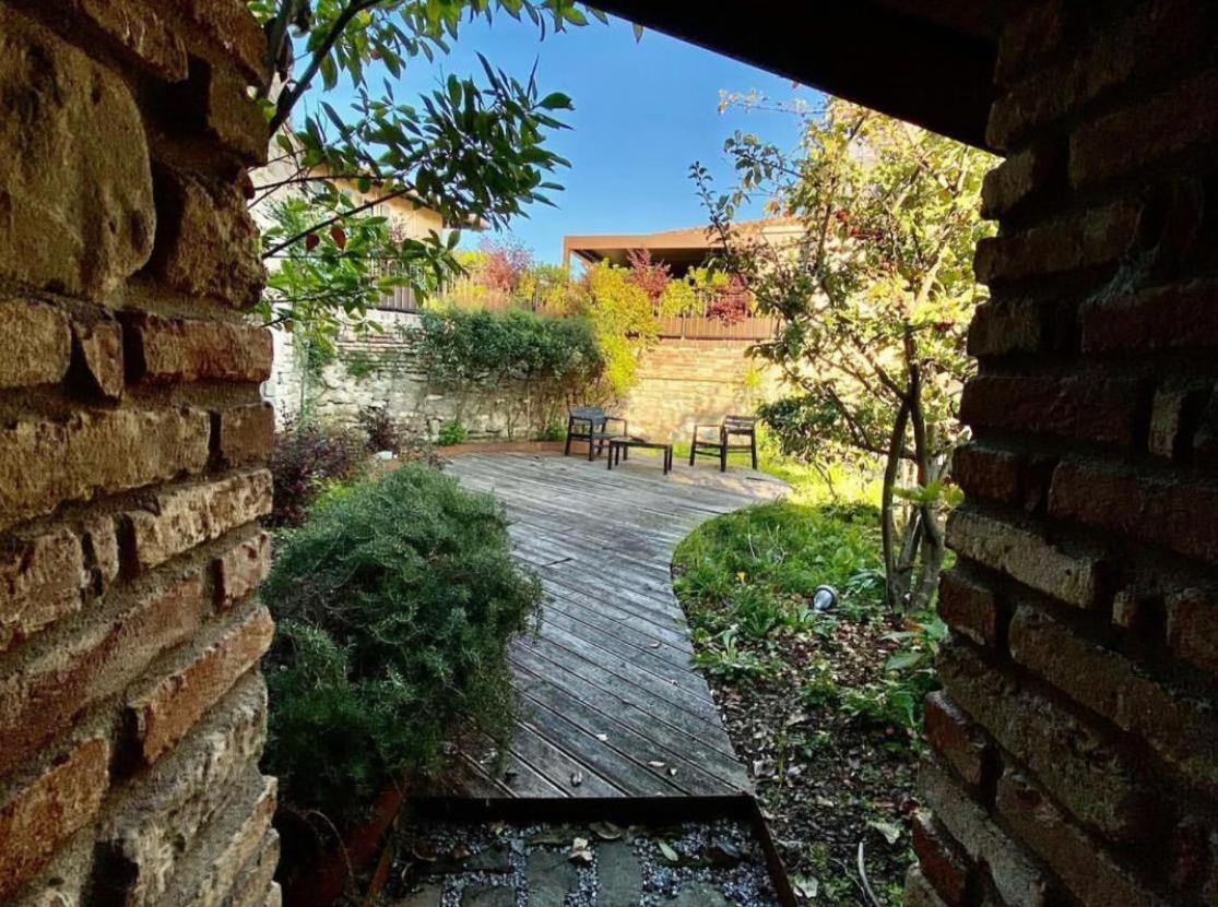 Il Giardino Sul Tetto B&B Guarene Екстер'єр фото