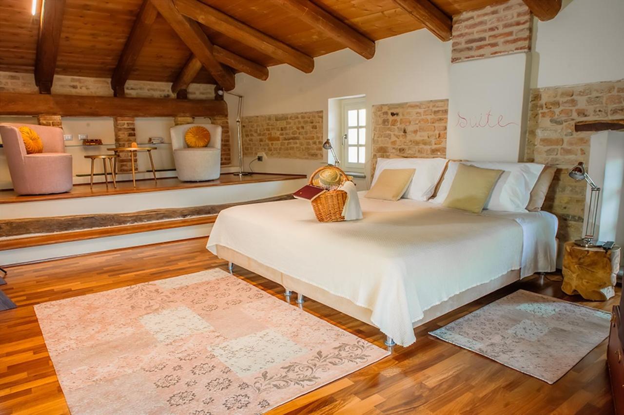 Il Giardino Sul Tetto B&B Guarene Екстер'єр фото